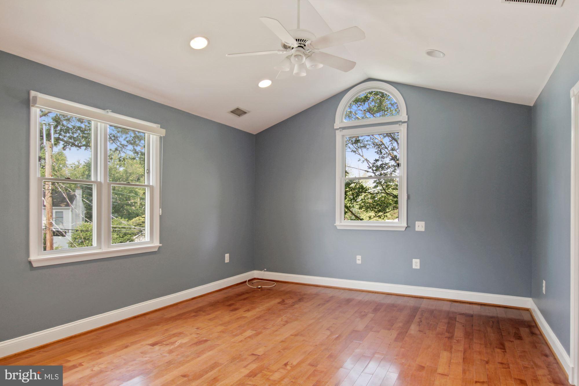 11511 Lund Place Silver Spring, MD 20902 - Photo 16 of 34 Gallery Image 16