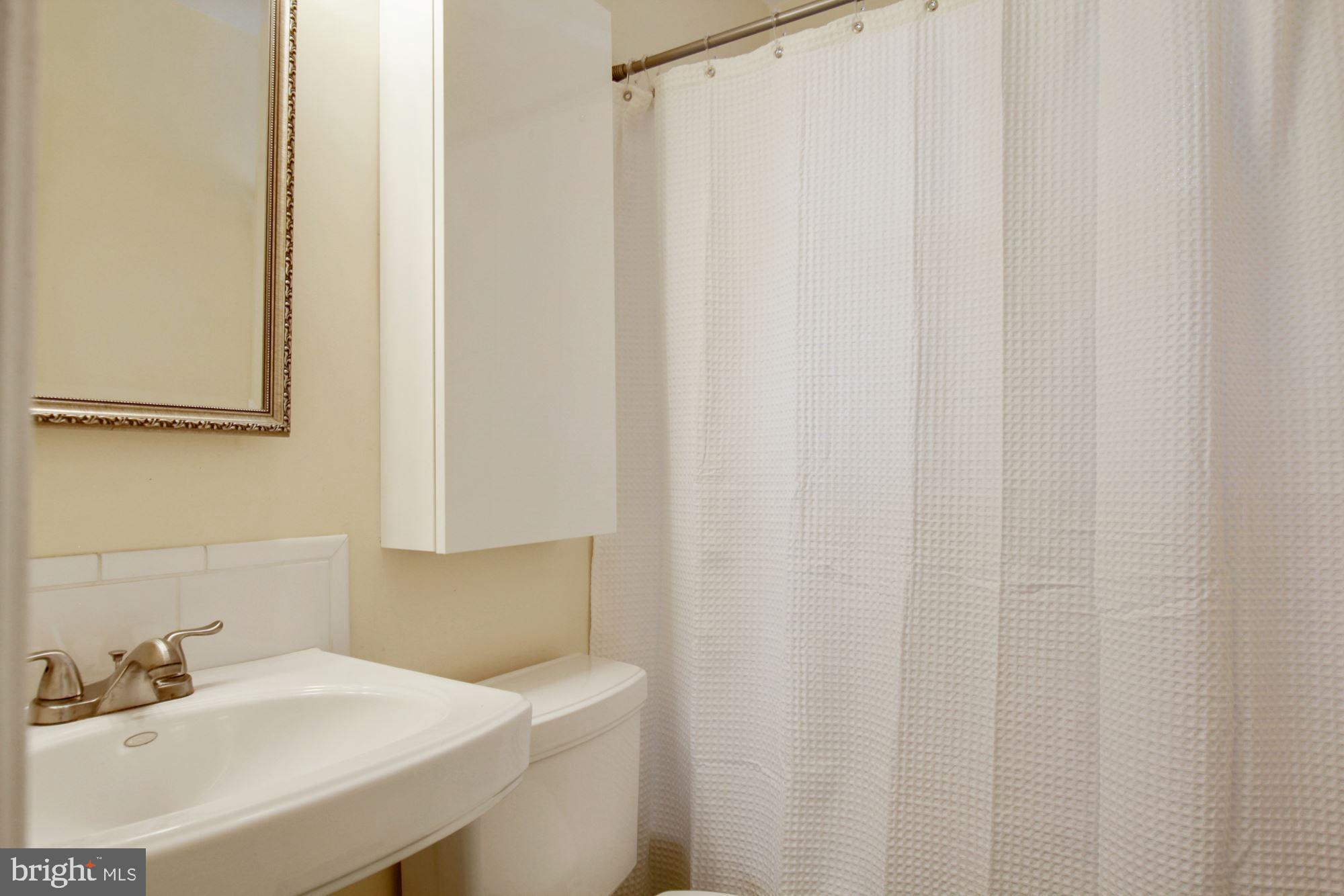 11511 Lund Place Silver Spring, MD 20902 - Photo 8 of 34 Gallery Image 8