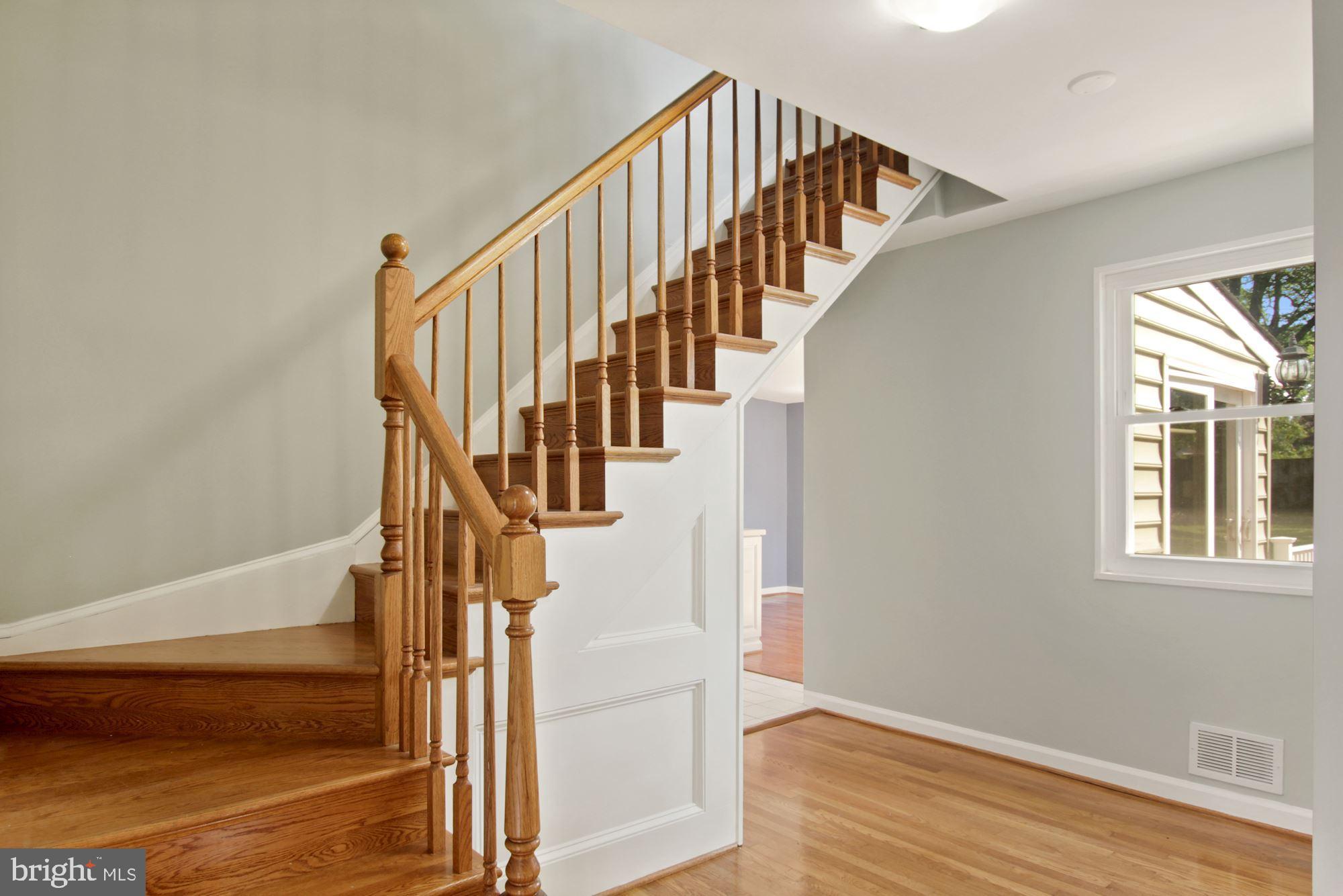 11511 Lund Place Silver Spring, MD 20902 - Photo 9 of 34 Gallery Image 9