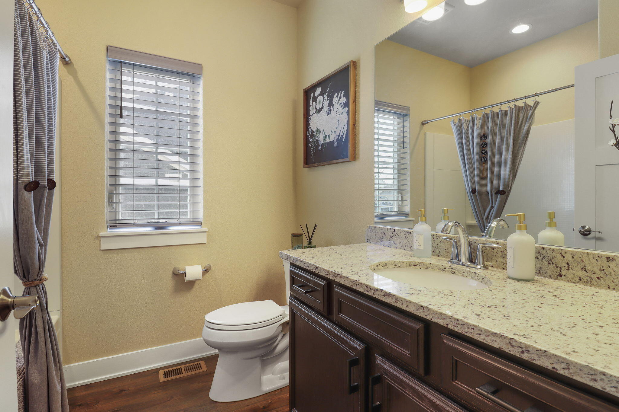 4753 South Cottage Lane Pleasant Prairie, WI 53158 - Photo 13 of 32 Full guest bath on main floor
