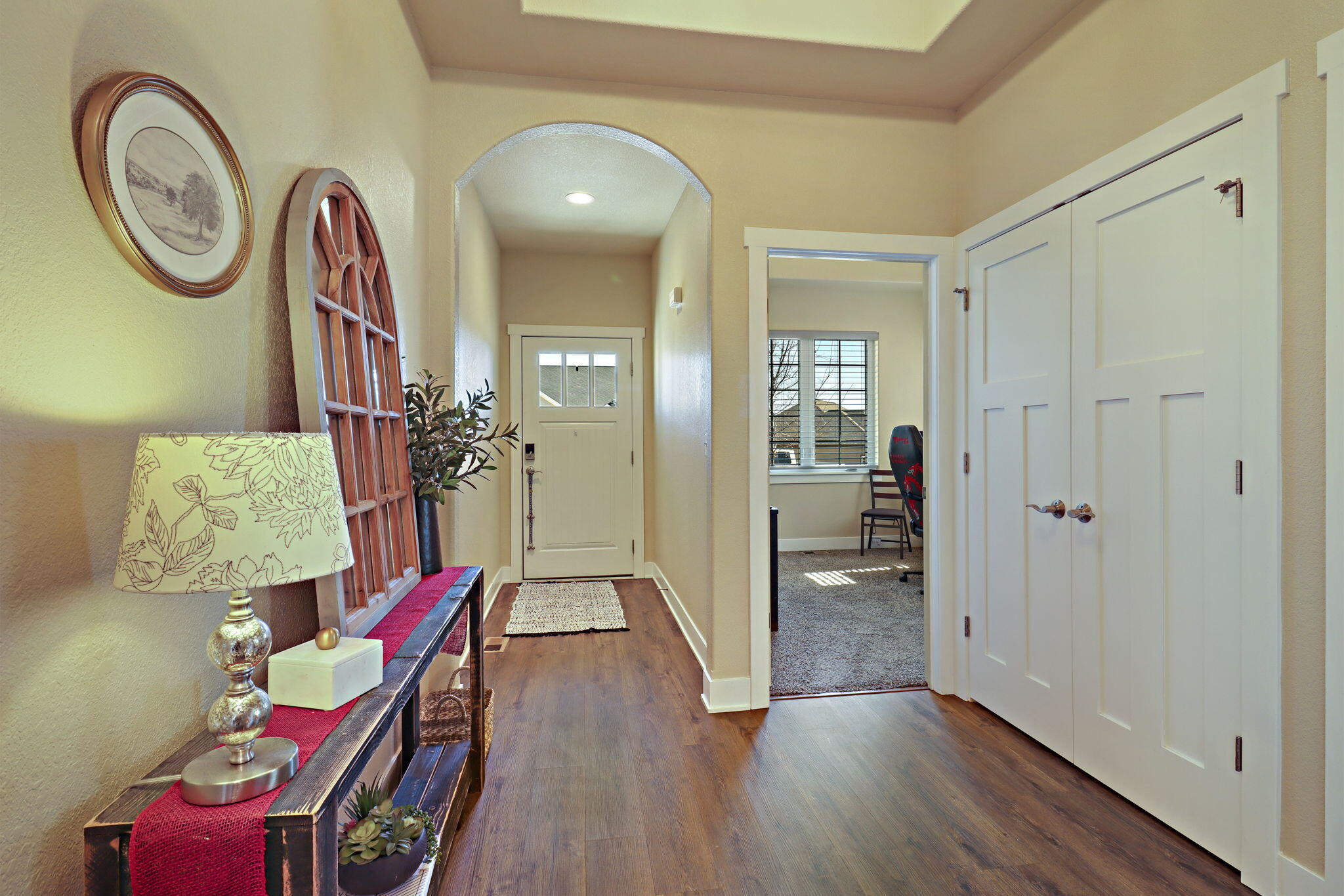 4753 South Cottage Lane Pleasant Prairie, WI 53158 - Photo 2 of 32 Front hall with hardwood floors