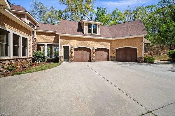 $1,795,000 | 2312 Rocky Cove Lane, Denton, NC 27239