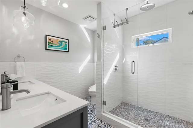 $1,095,000 | 416 14th Avenue Northeast, St. Petersburg, FL 33701