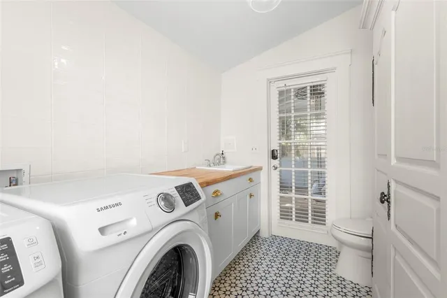 $1,095,000 | 416 14th Avenue Northeast, St. Petersburg, FL 33701