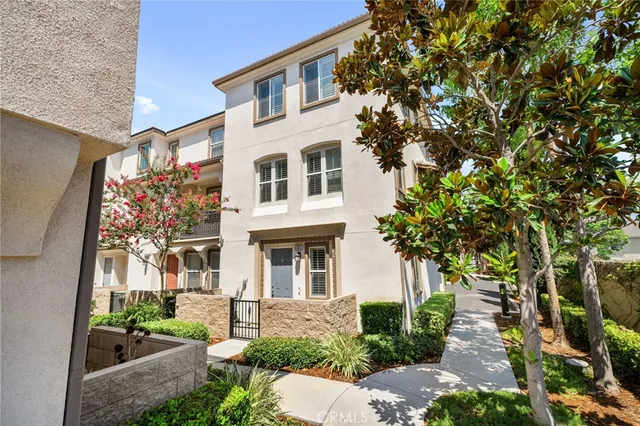 $580,000 | 6396 Pictor Court, Eastvale, CA 91752