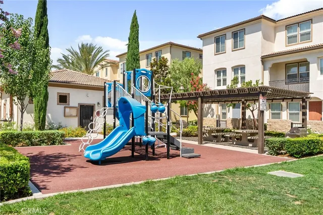 $580,000 | 6396 Pictor Court, Eastvale, CA 91752