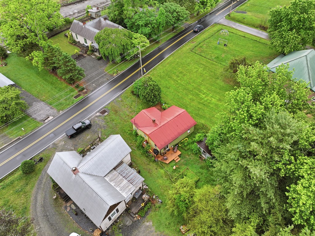 231 Ada Street Blue Ridge, GA 30513 - Photo 26 of 29 Gallery Image 26
