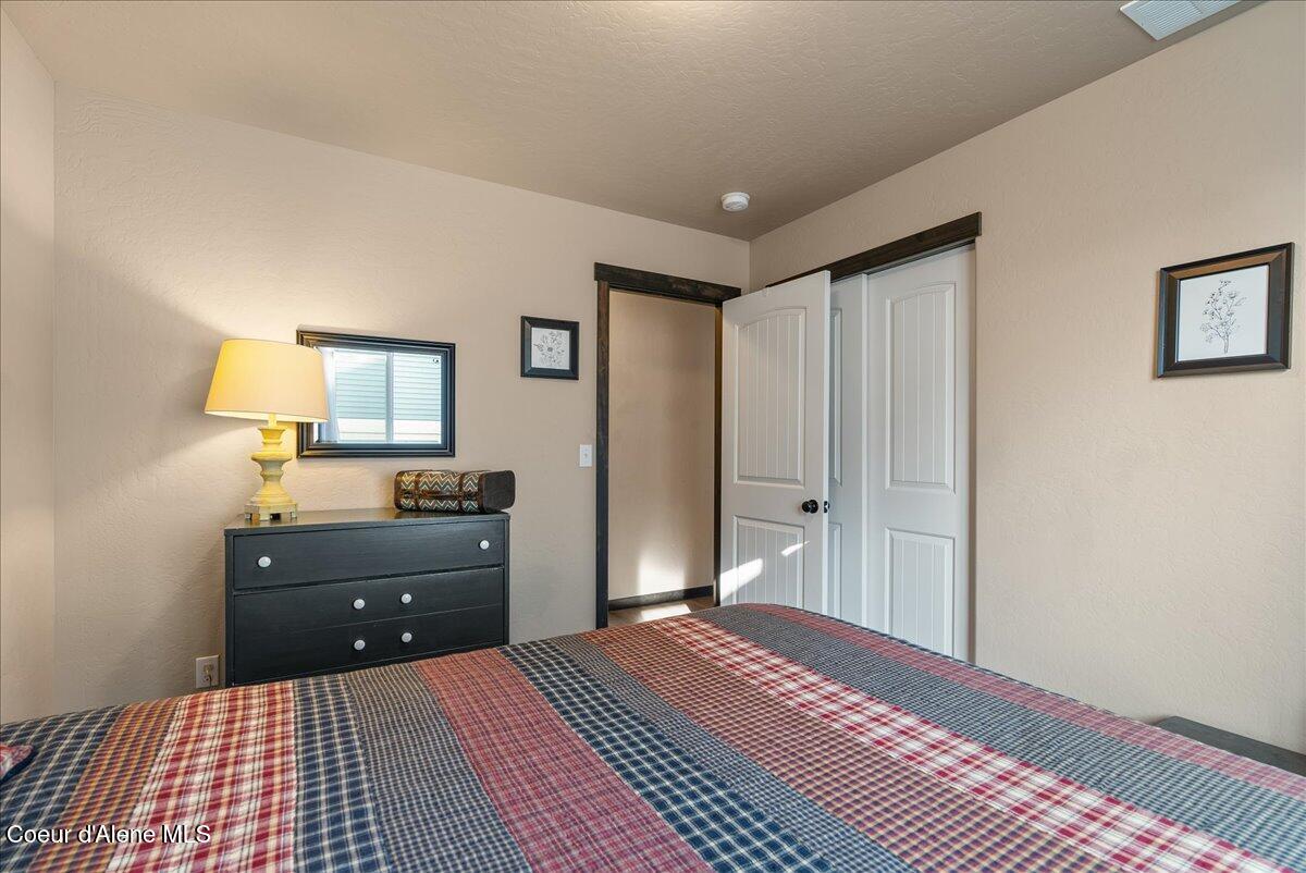 6024 West Irish Circle Rathdrum, ID 83858 - Photo 22 of 41 29-Bedroom 2