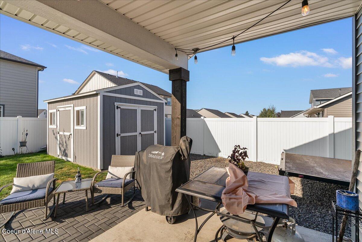 6024 West Irish Circle Rathdrum, ID 83858 - Photo 28 of 41 36-Back patio and yard