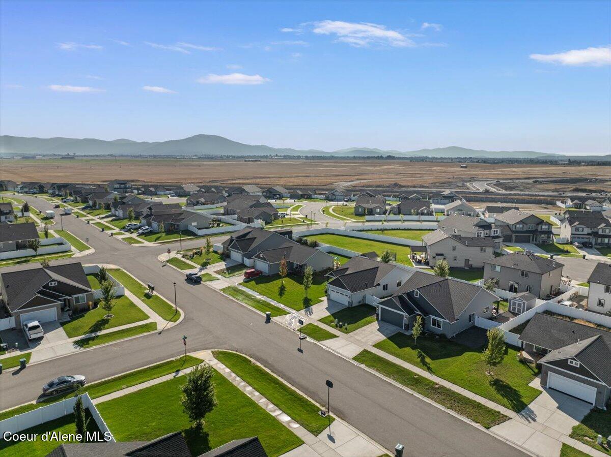 6024 West Irish Circle Rathdrum, ID 83858 - Photo 38 of 41 03-Aerial front of home