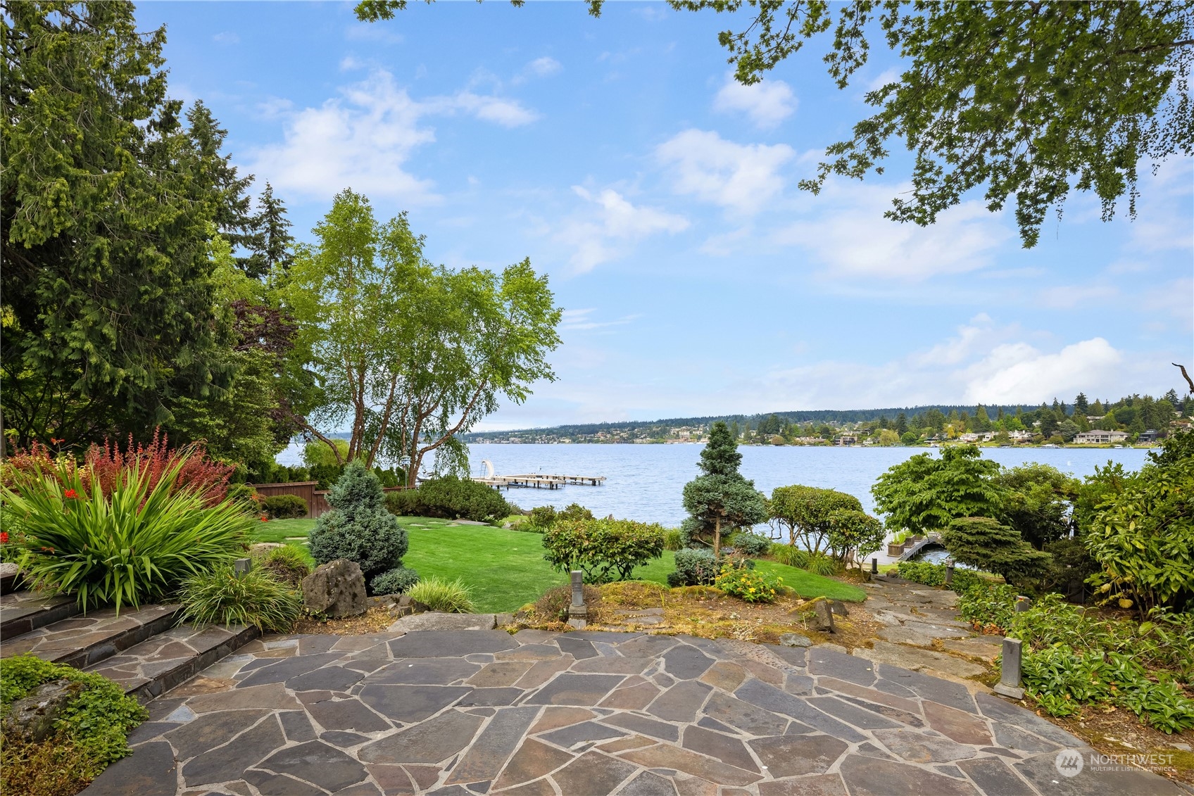 4232 Hunts Point Road Hunts Point, WA 98004 - Photo 21 of 23