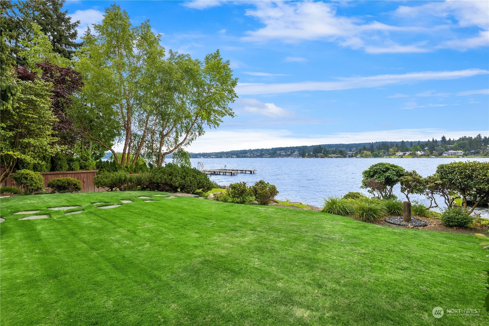 4232 Hunts Point Road Hunts Point, WA 98004 - Photo 8 of 23 a view of a garden with an outdoor space