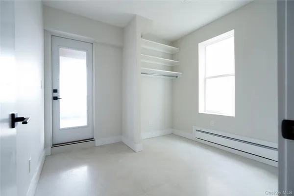 $5,200 | 315 West Broadway, Unit 1J, Long Beach, NY 11561