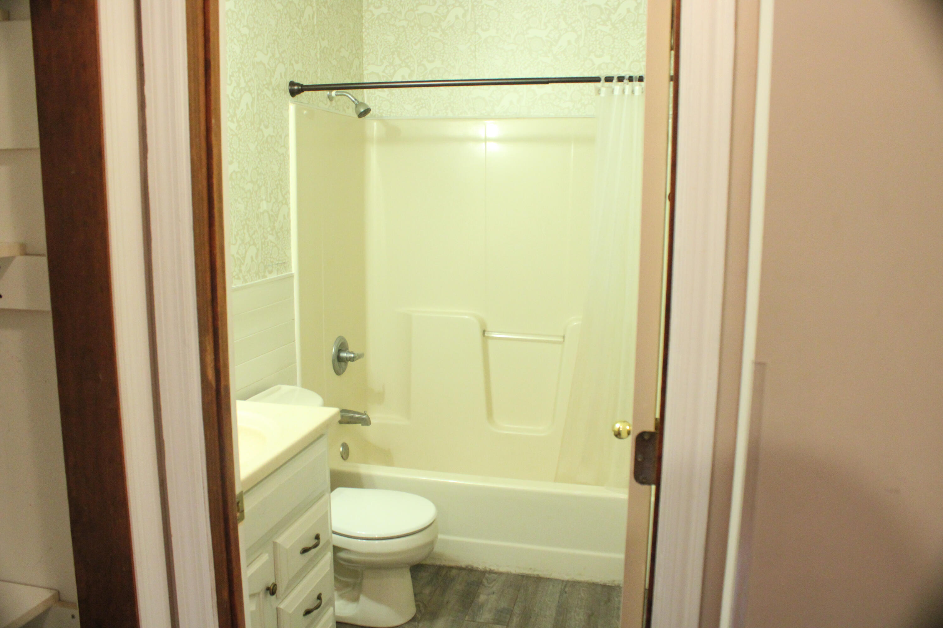 5451 Wire Road Branchville, SC 29432 - Photo 18 of 31