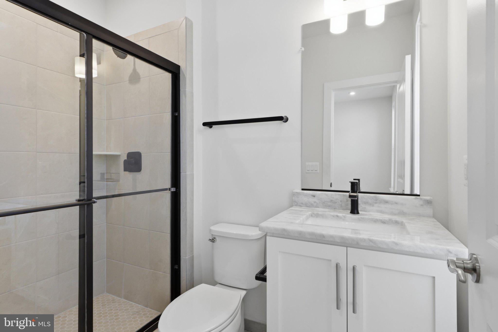 2252 South Glebe Road Arlington, VA 22204 - Photo 22 of 45
