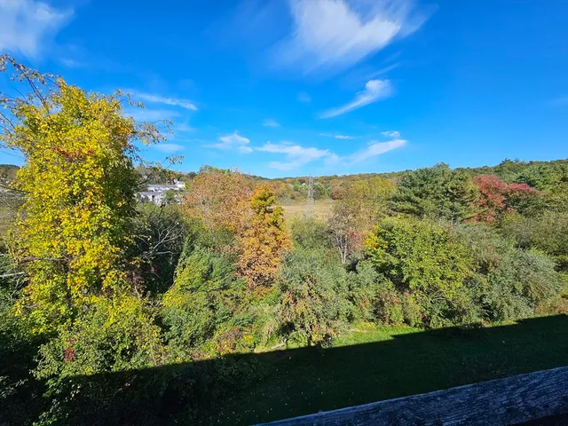 $289,900 | 17 Bixby Road, Unit 2, Spencer, MA 01562