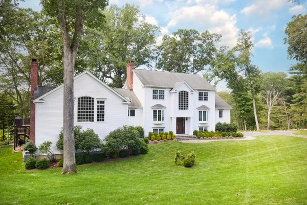 $14,000 | 38 Berndale Drive, Westport, CT 06880