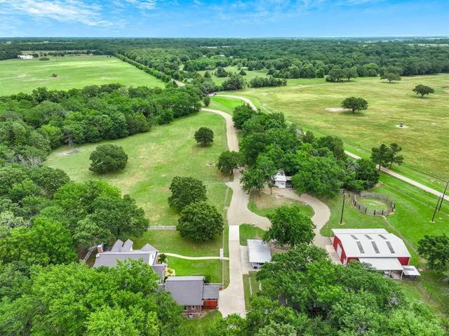 $999,980 | 11600 County Road 346, Terrell, TX 75161