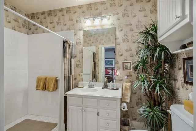 $999,980 | 11600 County Road 346, Terrell, TX 75161