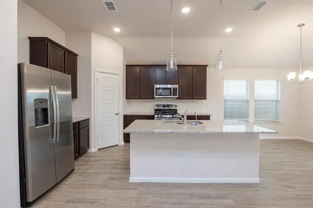 $2,250 | 105 Corcovado Avenue, Royse City, TX 75189