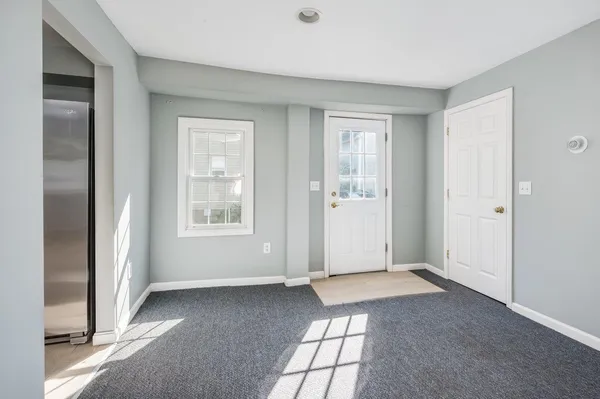 $719,000 | 17-19 Dartmouth Street, Exeter, NH 03833