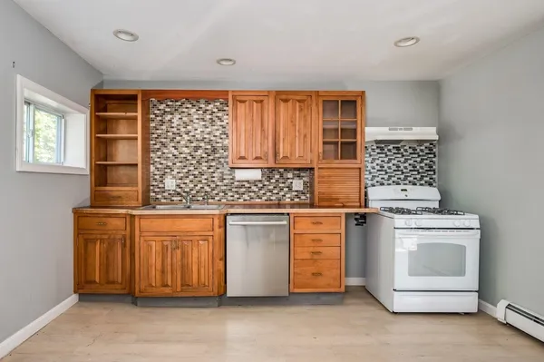 $719,000 | 17-19 Dartmouth Street, Exeter, NH 03833