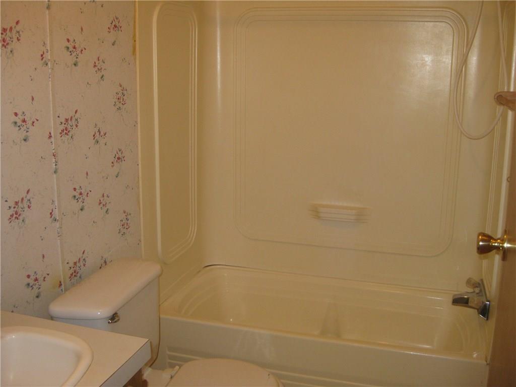 241 Maple Street Indiana, PA 15701 - Photo 8 of 13 Gallery Image 8