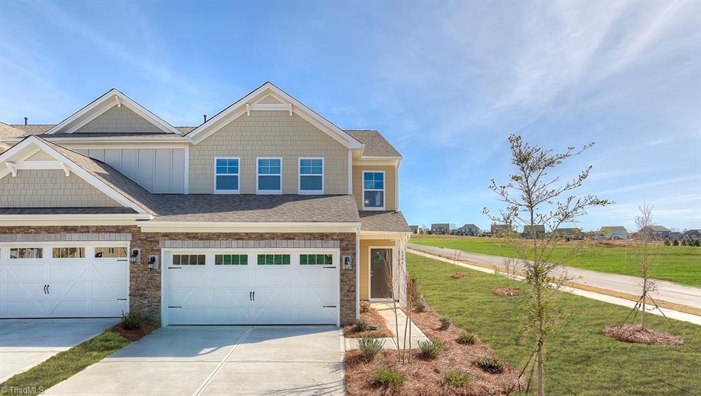 701 Riley Lane, Unit 7 Greensboro, NC 27455 - Photo 3 of 6 Gallery Image 3