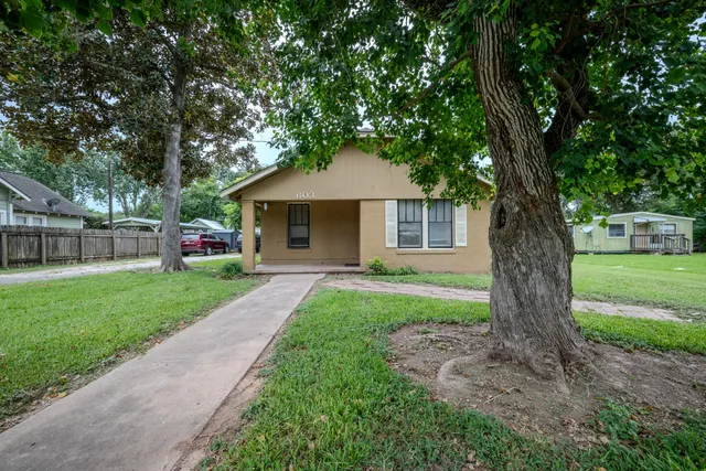$150,000 | 603 North Resident Street, Wharton, TX 77488