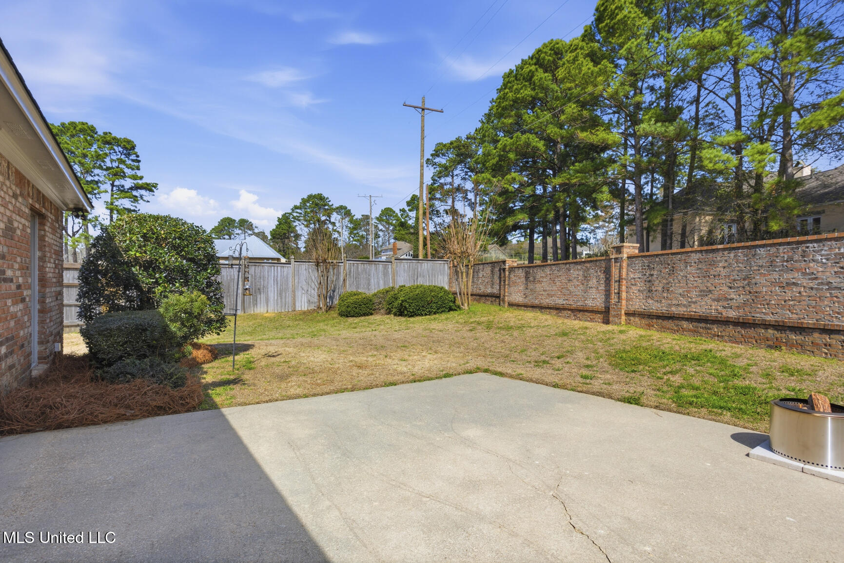 404 Bay Cove Ridgeland, MS 39157 - Photo 42 of 48 404 Bay Cv-33