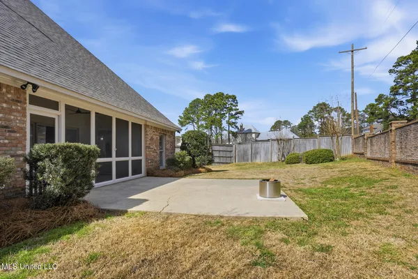$495,900 | 404 Bay Cove, Ridgeland, MS 39157