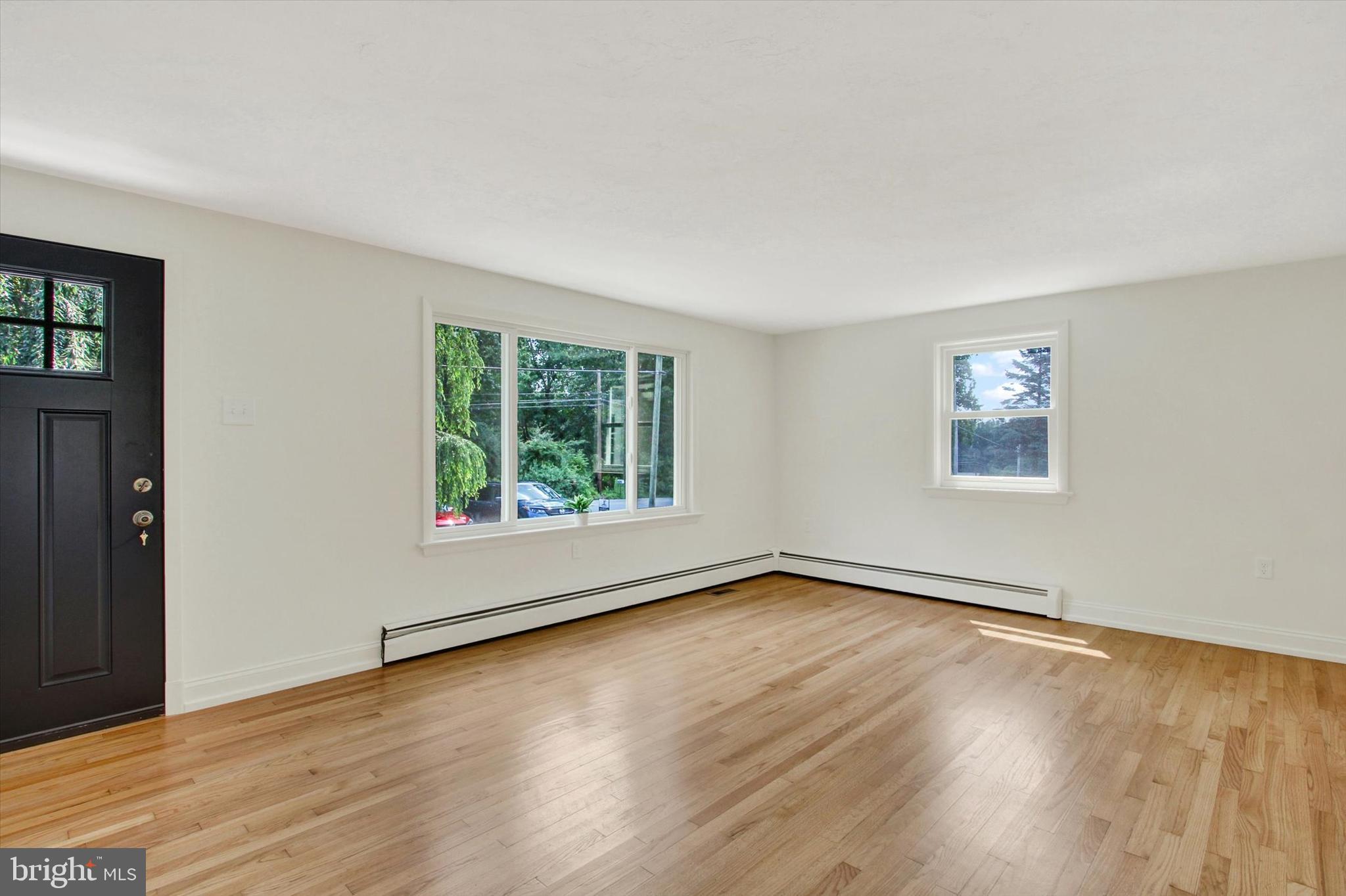 1104 Moulstown Road North Hanover, PA 17331 - Photo 2 of 34 Living Room