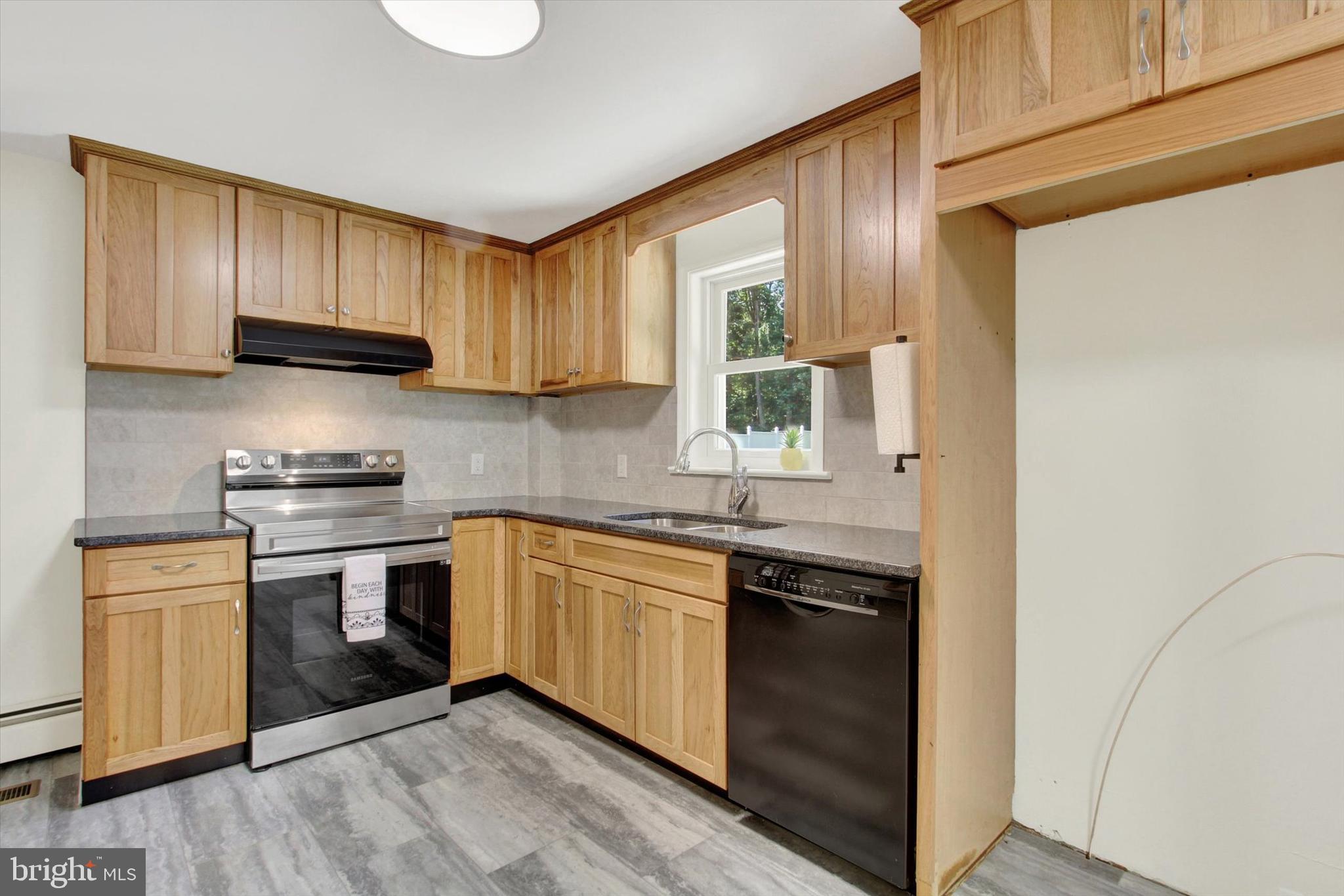 1104 Moulstown Road North Hanover, PA 17331 - Photo 8 of 34 Kitchen