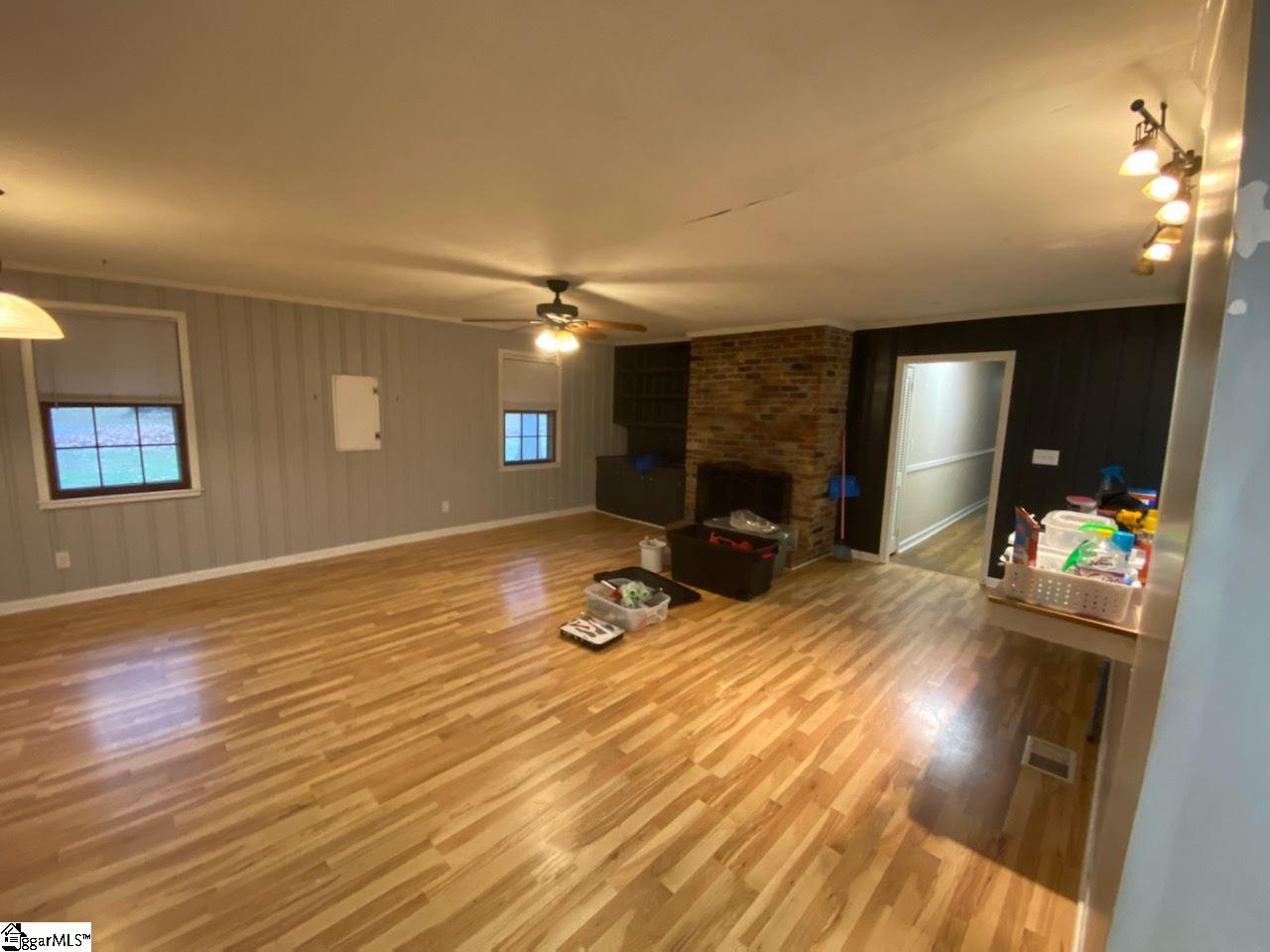3 Greentree Road Greenville, SC 29607 - Photo 3 of 5