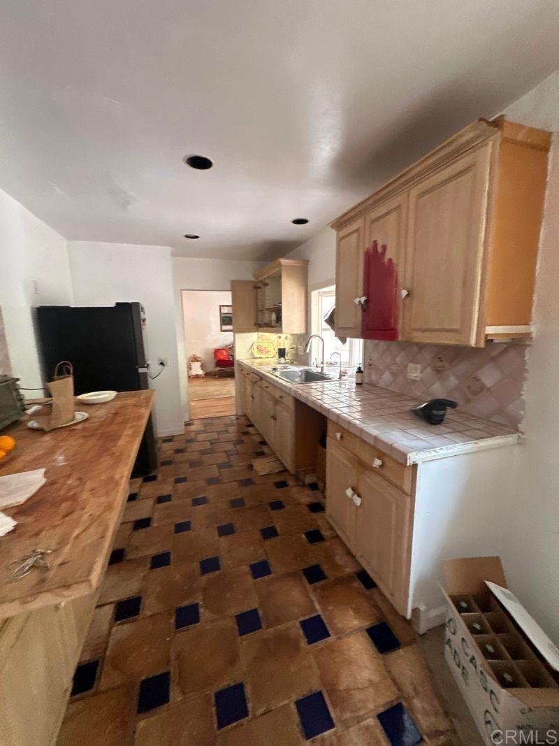 507 West Rustic Road Santa Monica, CA 90402 - Photo 18 of 41 Gallery Image 18