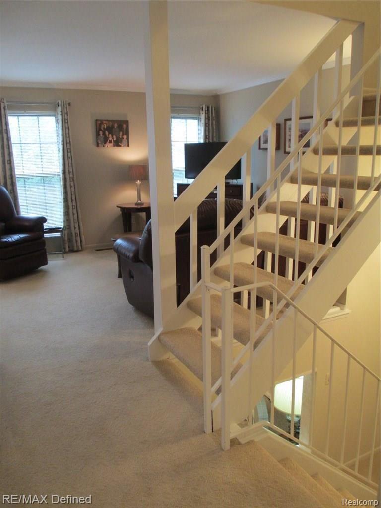 827 Langdon Court Rochester, MI 48307 - Photo 3 of 28 Open Stairs to Upper and Lower Level