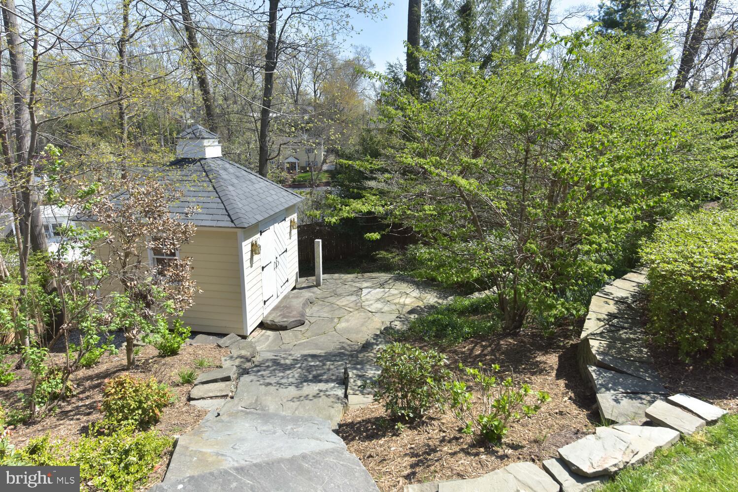 6213 Arkendale Road Alexandria, VA 22307 - Photo 14 of 16 Storage shed with power