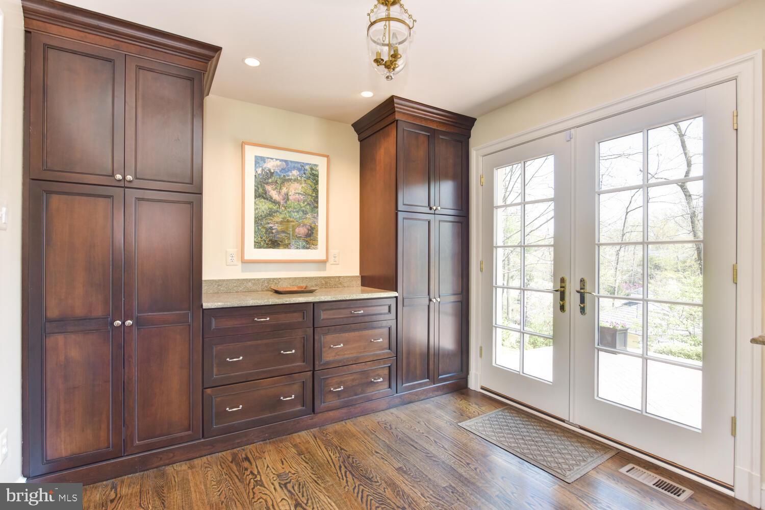 6213 Arkendale Road Alexandria, VA 22307 - Photo 6 of 16 Another Kitchen view with French door to the patio