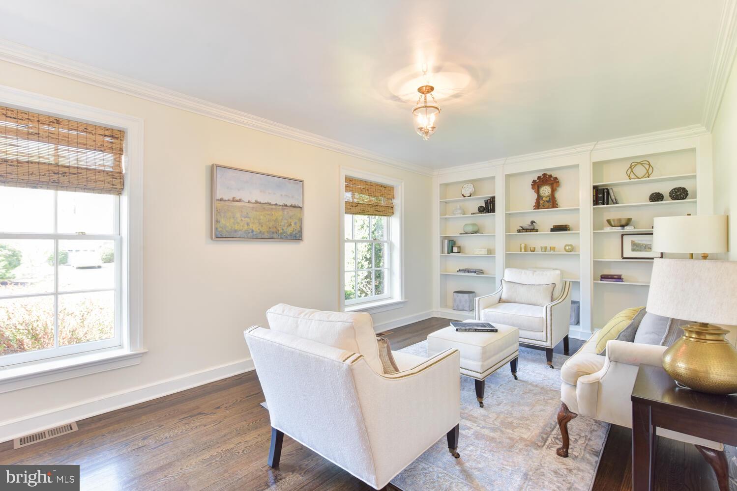 6213 Arkendale Road Alexandria, VA 22307 - Photo 7 of 16 Family Room with built-in bookshelves