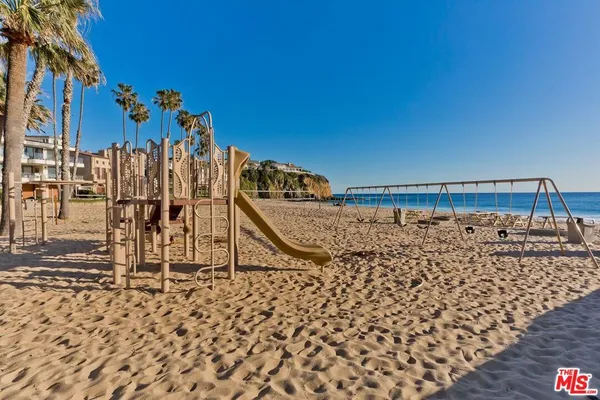 $79,900 | 88 Emerald, Laguna Beach, CA 92651