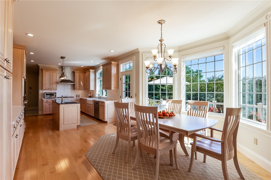 145 Prospect Farm Road Portsmouth, RI 02871 - Photo 10 of 38 Gallery Image 10