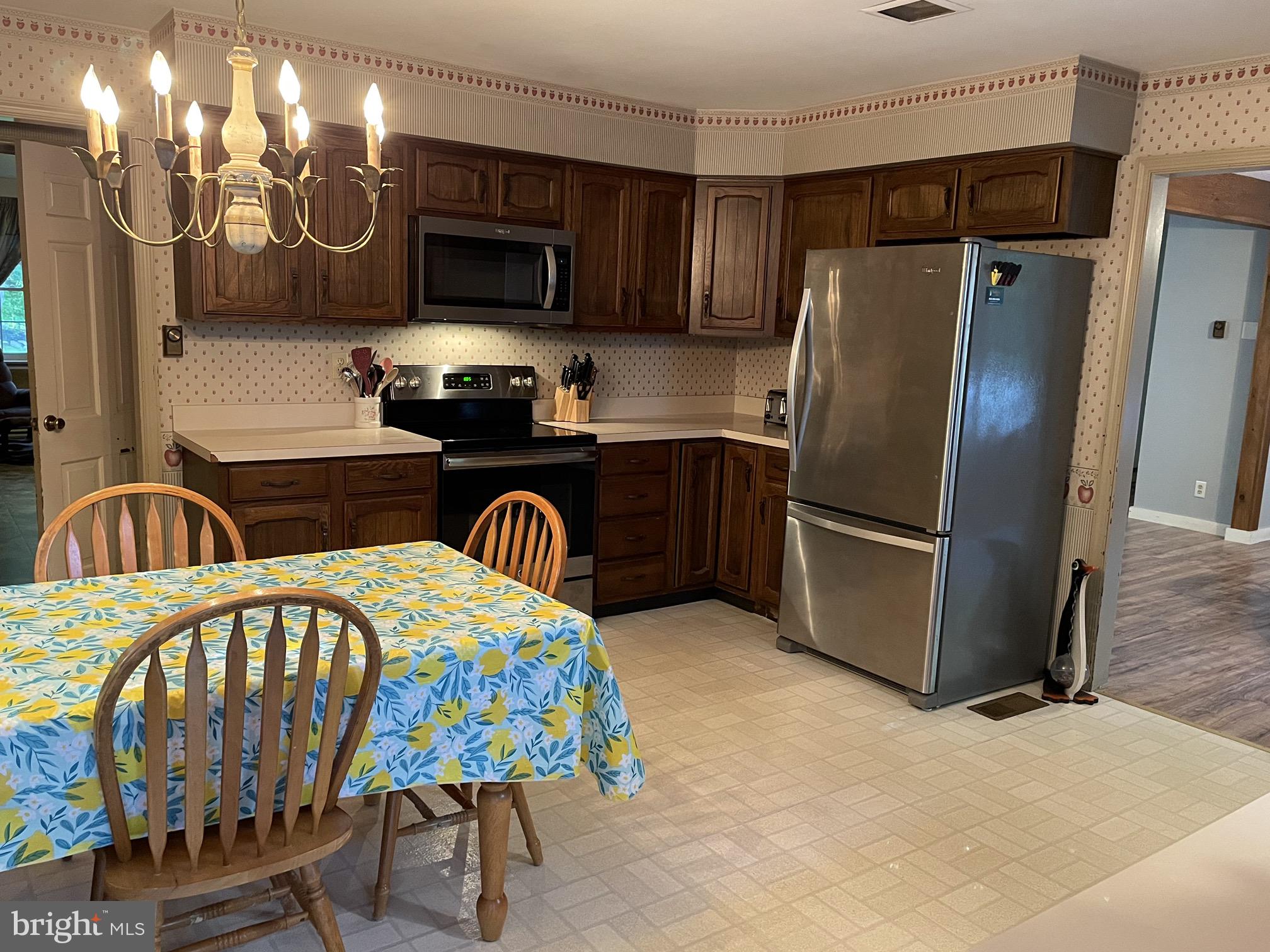 421 Shirktown Road Narvon, PA 17555 - Photo 22 of 78 Kitchen