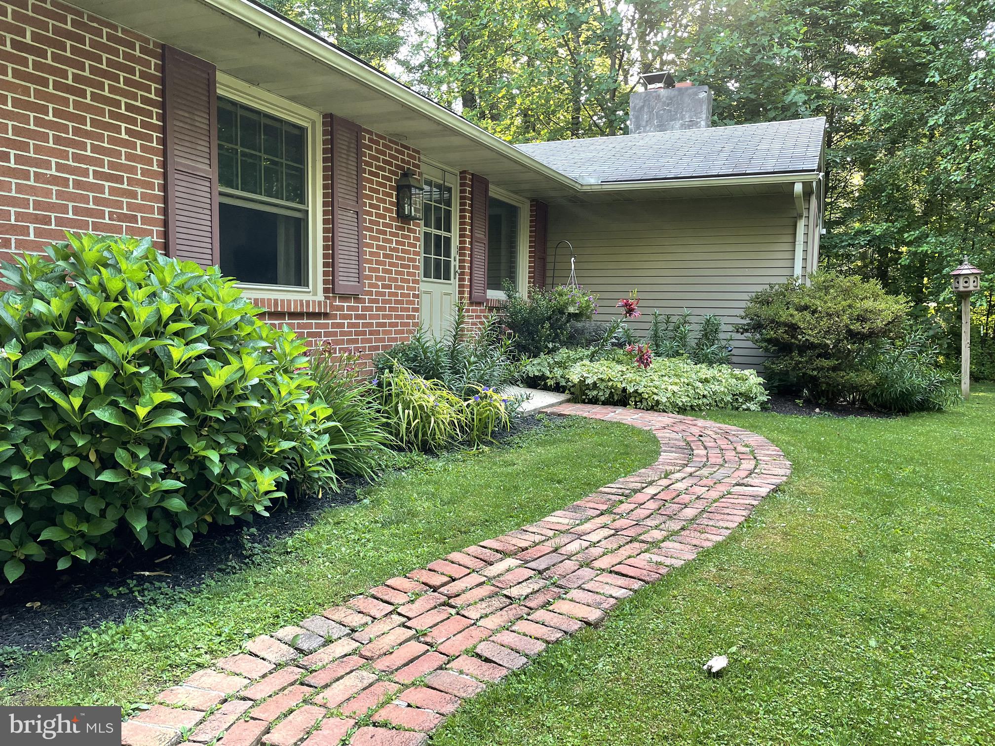 421 Shirktown Road Narvon, PA 17555 - Photo 9 of 78 Brick walkway to front door