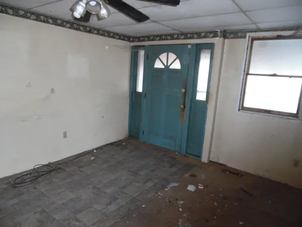 $55,000 | 16527 Highway 12, Addison, MI 49220