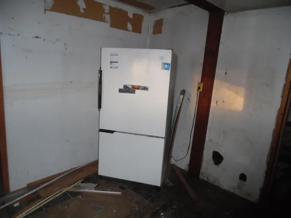 $55,000 | 16527 Highway 12, Addison, MI 49220