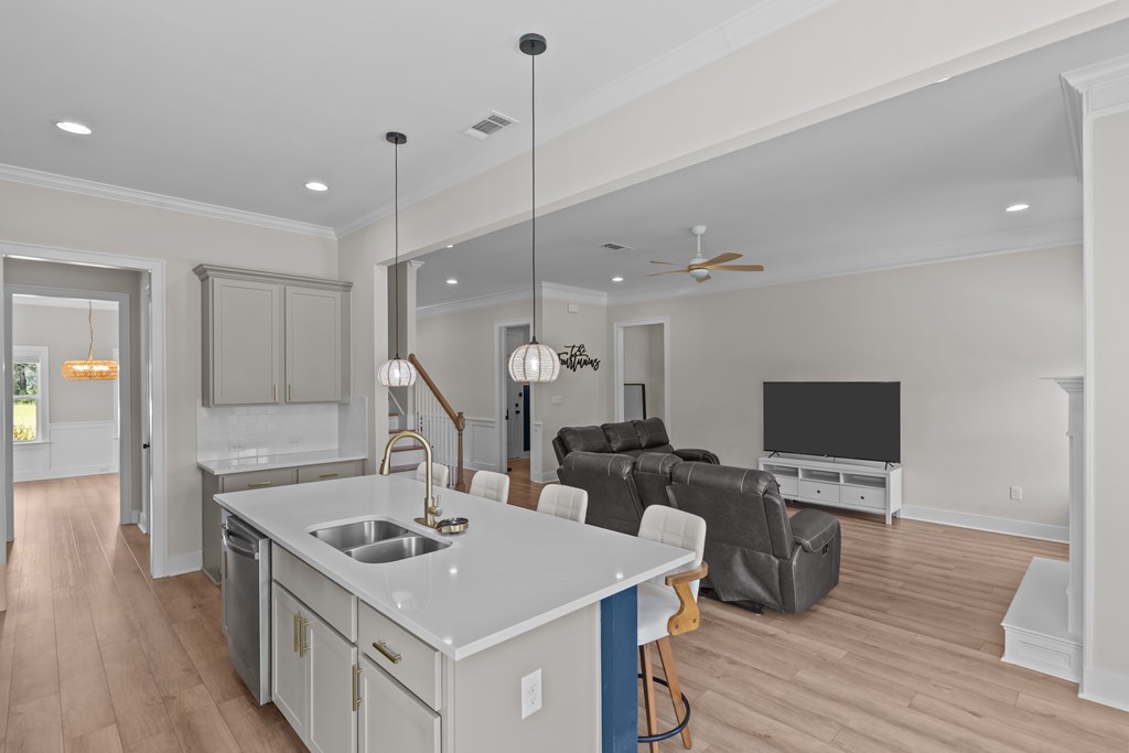 110 Cleo Court Enterprise, AL 36330 - Photo 4 of 51