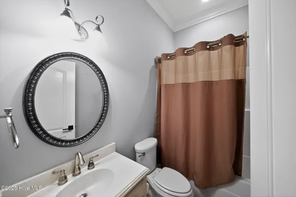 $999,999 | 2354 Water View Road, Greenville, NC 27858