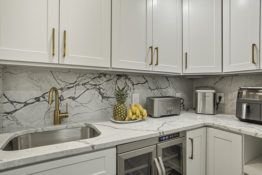 165 Lumber Street Hopkinton, MA 01748 - Photo 12 of 39