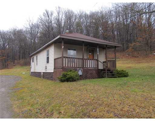 534 Oneida Valley Road Butler, PA 16001 - Photo 1 of 10 Exterior Front.