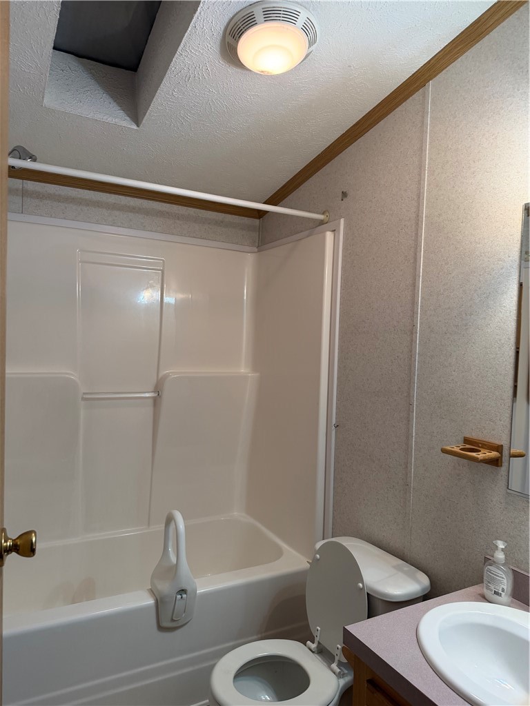 919 Breesport N Chemung Road Baldwin, NY 14861 - Photo 13 of 17